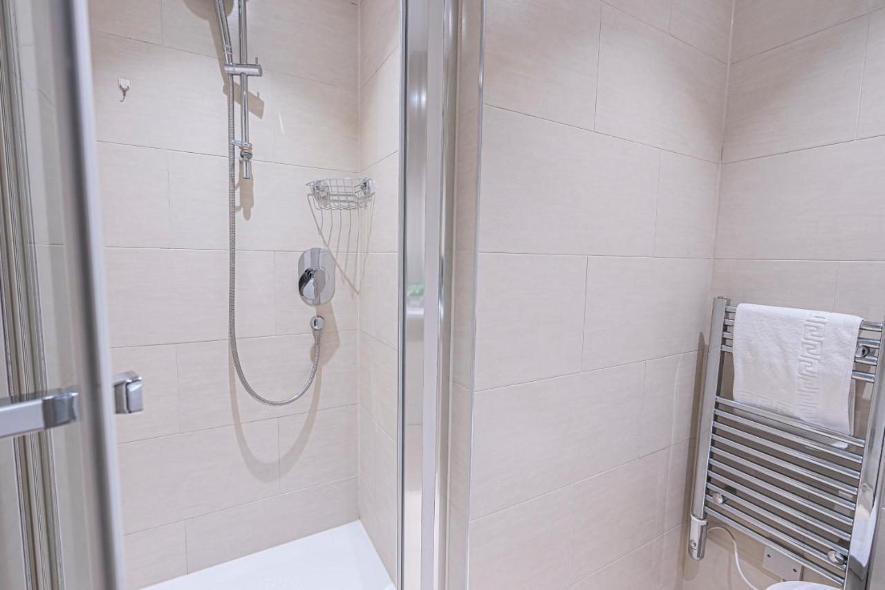 Goodge Apartments Лондон Экстерьер фото