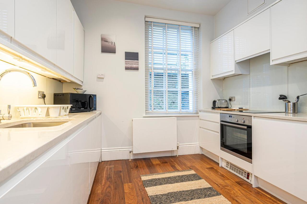 Goodge Apartments Лондон Экстерьер фото
